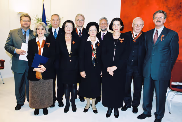 Fotografija 20: German MEPs are awarded the German 'Verdienstkreuz' (Merit Cross of the Federal Republic of Germany)