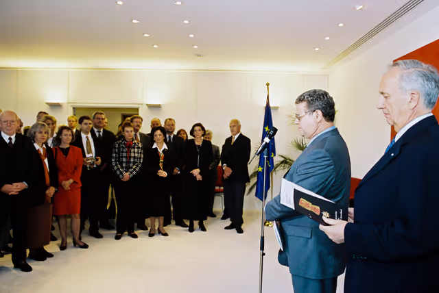 Fotografija 16: German MEPs are awarded the German 'Verdienstkreuz' (Merit Cross of the Federal Republic of Germany)