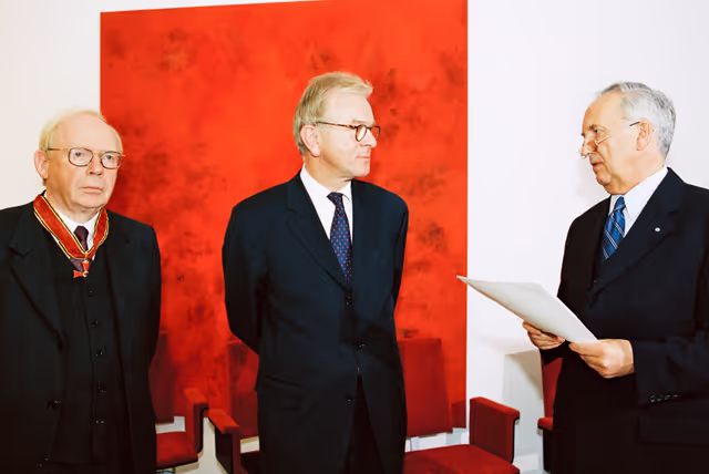 Fotografija 31: German MEPs are awarded the German 'Verdienstkreuz' (Merit Cross of the Federal Republic of Germany)