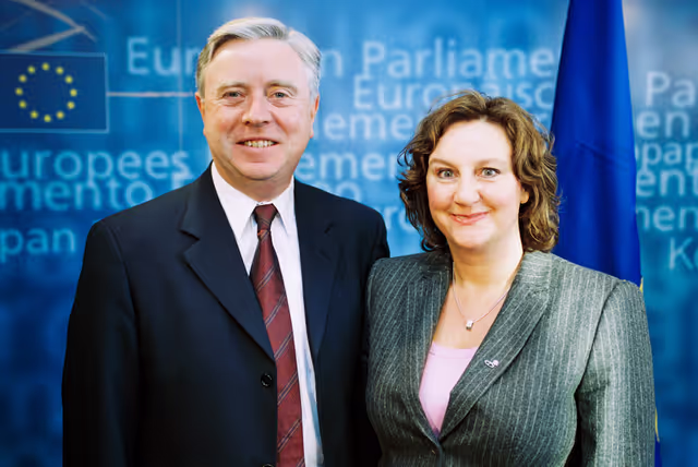 Foto 2: EP President meets with MEP Arlene McCARTHY