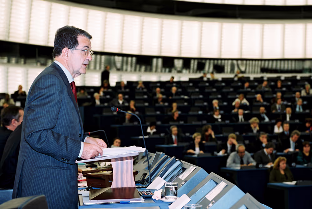 Extraordinary debate on enlargement with MPs from the Applicant States  Debate in the Chamber