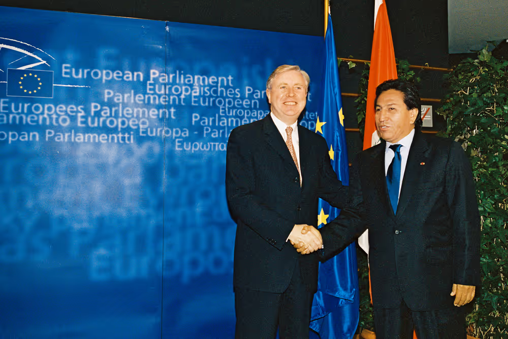 Pat COX EP President meets with Alejandro TOLEDO, President of Peru