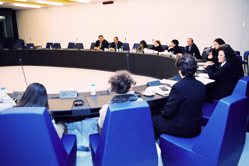 Italian MEPs meet with students in Strasbourg