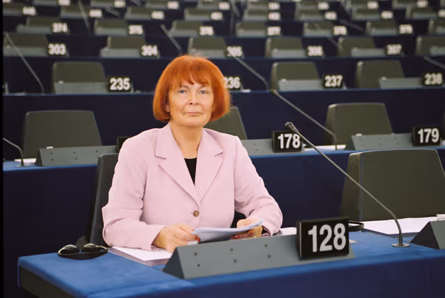 Photo 12 : MEP Christa RANDZIO-PLATH in Plenary Session in Strasbourg