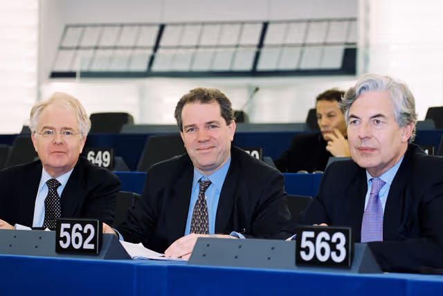 Photo 46 : MEPs Charles TANNOCK and Geoffrey VAN ORDEN in Plenary Session in Strasbourg