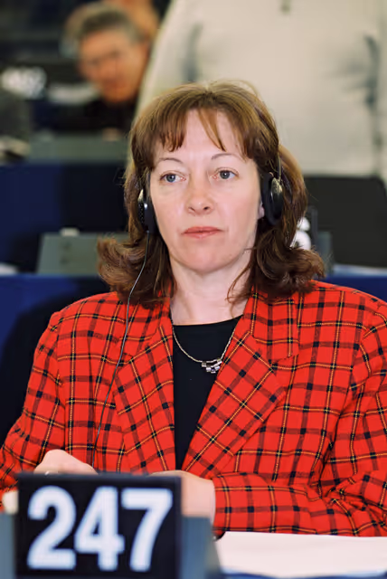 Photo 23 : MEP Jill EVANS in Plenary Session in Strasbourg