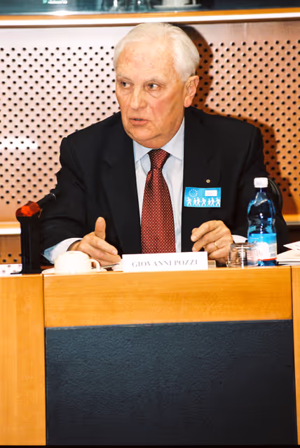 Foto 8: Meeting at the European Parliament in Brussels