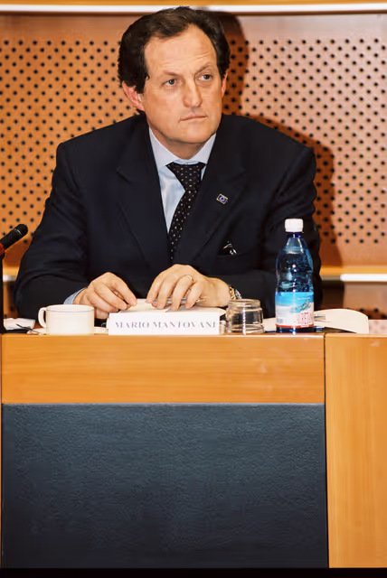 Foto 6: Meeting at the European Parliament in Brussels