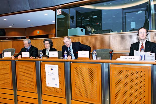 Photo 12 : Conference on God and Europe, a founding heritage