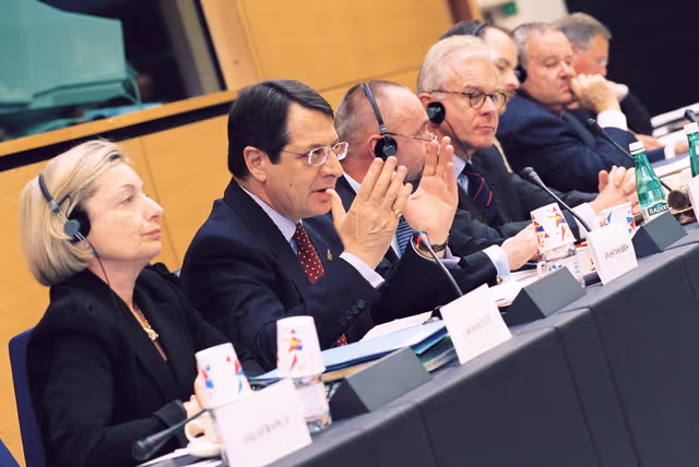 Photo 5 : EPP meeting at the European Parliament in Strasbourg.