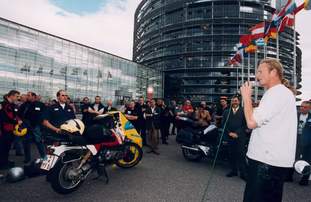 Nuotrauka 1: Motorbikes are parked in front of the LOW building in Strasbourg during a bikers protest