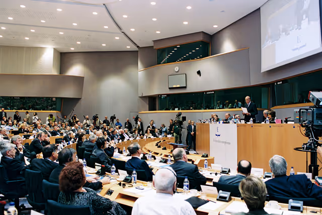 Fotografia 30: European Convention on the Future of Europe - Plenary session