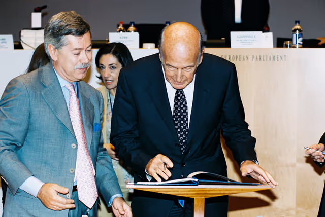 Fotografia 27: European Convention on the Future of Europe - Plenary session