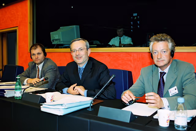 Photo 14: Meeting in Strasbourg presided by Michl EBNER MEP