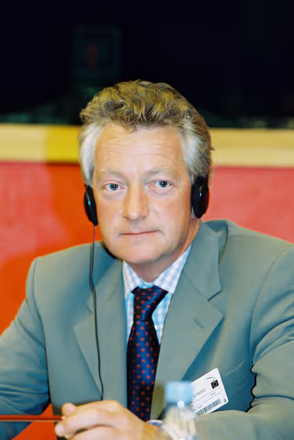 Photo 17: Meeting in Strasbourg presided by Michl EBNER MEP