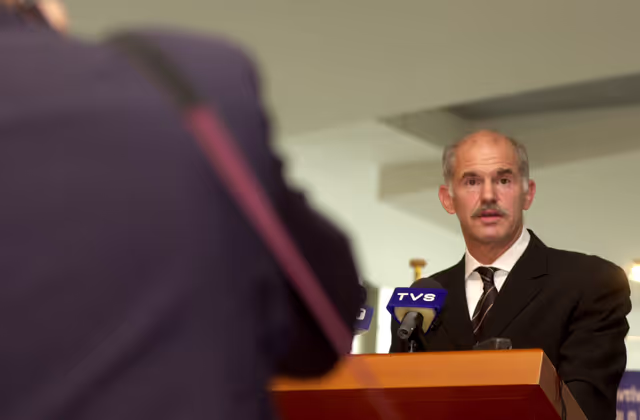 Fotografie 10: Official inauguration of the Konstantinos Karamanlis passerelle.