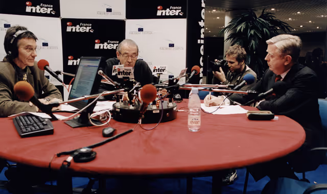 Foto 4: France Inter radio broadcasts live from the EP in Strasbourg - Question directe programme