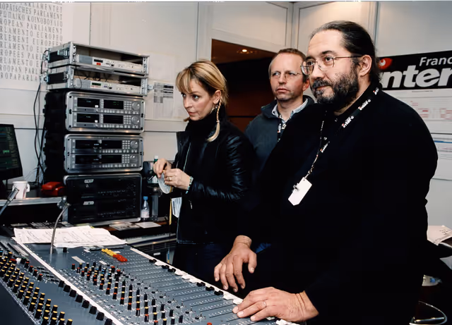 Foto 8: France Inter radio broadcasts live from the EP in Strasbourg - Question directe programme