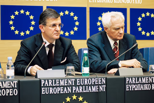 Fotografija 11: Press Conference of Svetozar MAROVIC, President of Serbia-Montenegro