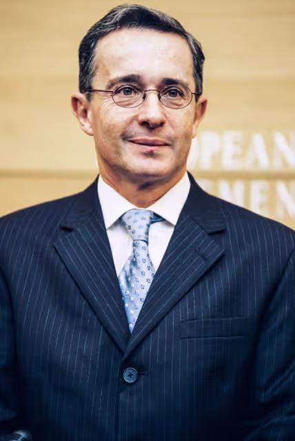 Foto 9: Press Conference of Alvaro URIBE, President of Colombia