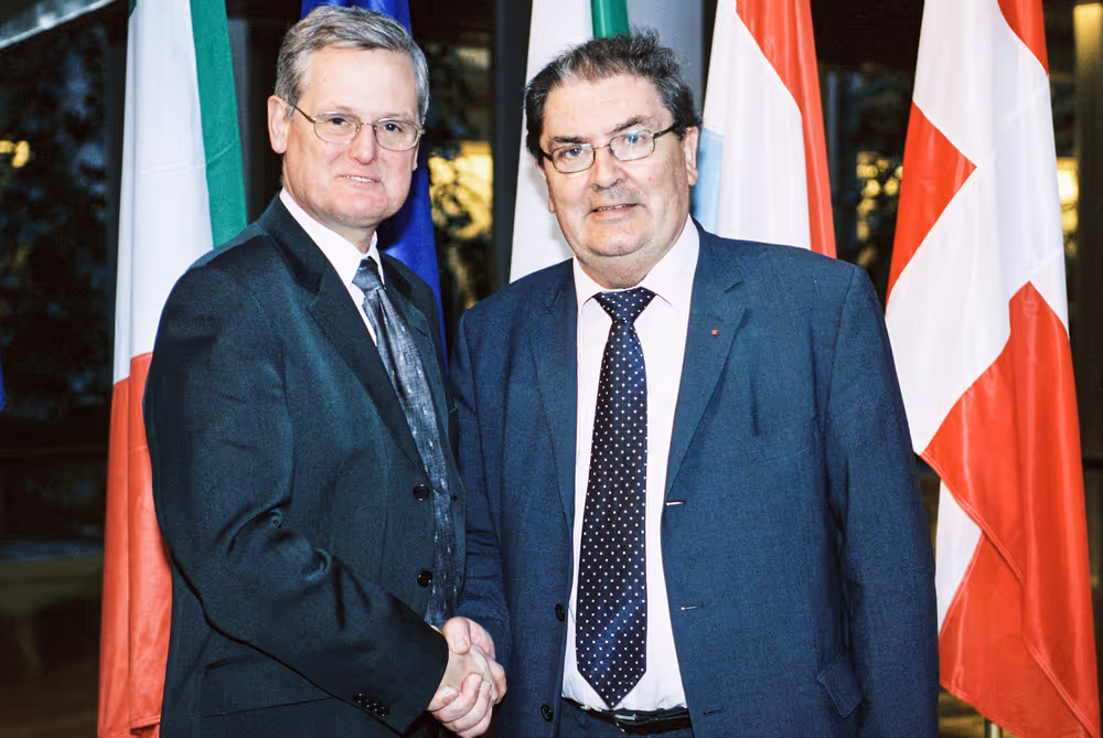 MEP John HUME meets with MEP Gary TITLEY