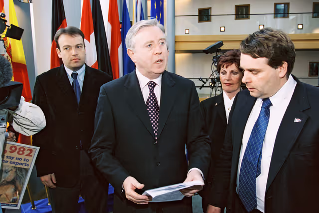 Fotó 2: Action:  Say NO to live Export of Horses for slaughter