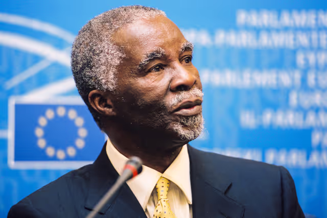 Fotografija 4: Press Conference of Thabo MBEKI, President of South Africa at the European Parliament in Strasbourg.