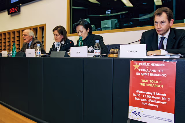 Foto 1: Public Hearing:  China and the EU arms embargo: Time to lift the embargo ?