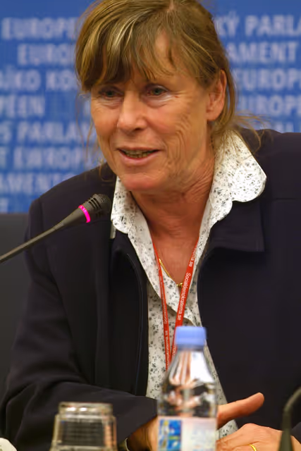 Foto 4: Barbara DUHRKOP DUHRKOP in a meeting at the EP in Brussels