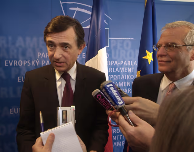 Fotografi 7: EP President meets with the French Minister for Foreign Affairs and with the Minister for European Affairs.