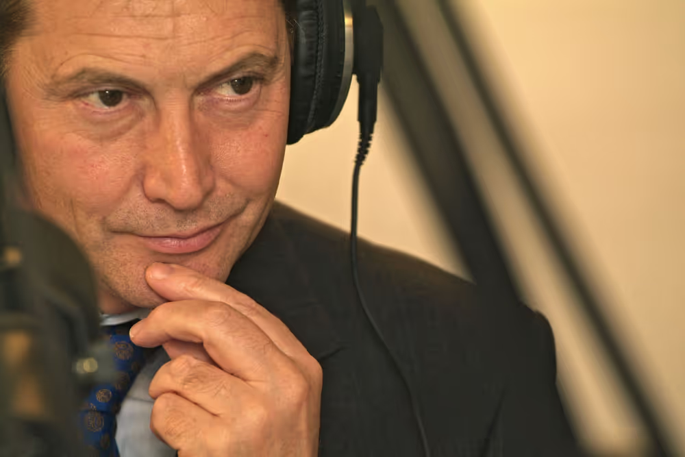 Radio interview with Graham WATSON.