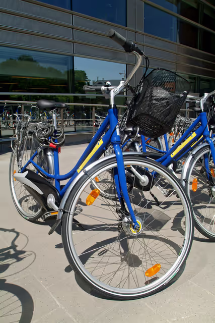 Φωτογραφία 4: Bicycle service at the EP in Brussels.