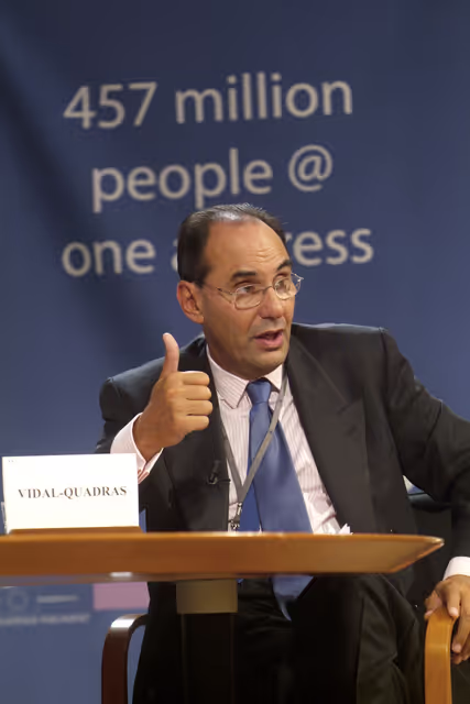 Fotografia 6: Launch of the new EP website.