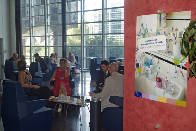 Fotografia 40: Launch of the new EP website.