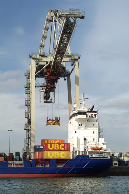 Suriet 7: Sea transport in containers