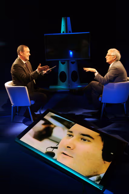 Foto 2: Interview with the EP President in the TV studio of the EP.