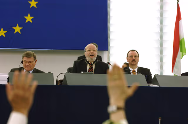 Φωτογραφία 7: Antonios TRAKATELLIS in plenary session in Strasbourg.