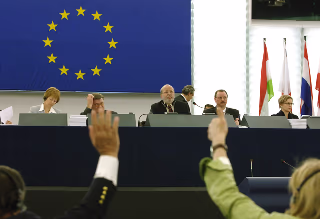 Φωτογραφία 8: Antonios TRAKATELLIS in plenary session in Strasbourg.