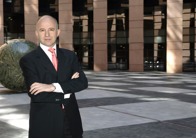 Fotografia 4: Jose Javier POMES RUIZ at the EP in Strasbourg.
