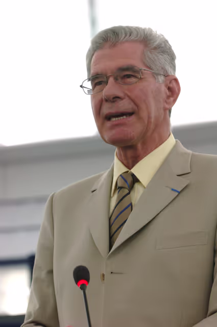 Nuotrauka 3: MEP Jean Marie BEAUPUY speaks in plenary session in Strasbourg