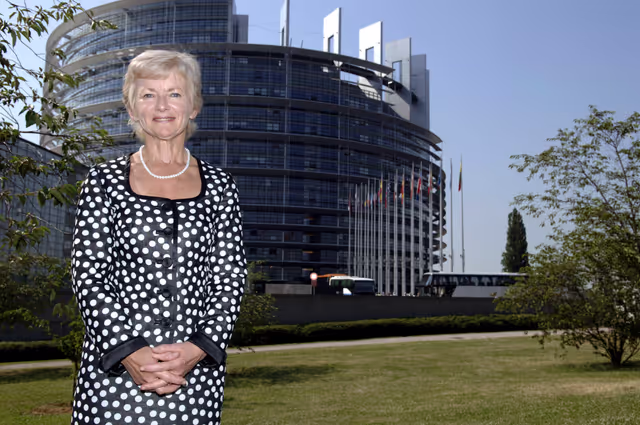 Billede 4: Portrait of MEP Glenys KINNOCK in Strasbourg