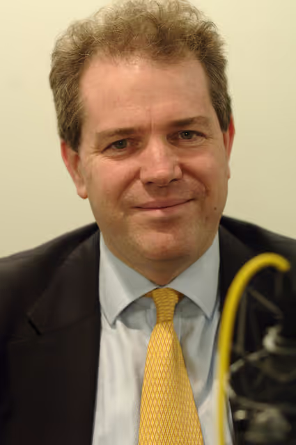 Photo 2: Portrait of MEP Charles TANNOCK in Brussels