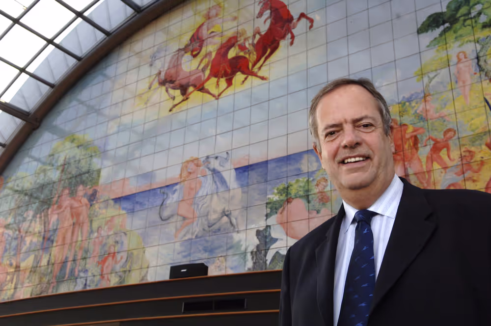 Portrait of EP Secretary General Julian PRIESTLEY in Brussels