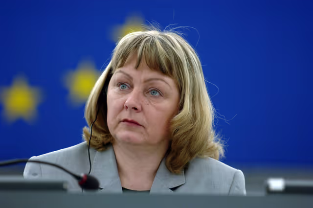 Fotografi 6: EP Vice-President Sylvia-Yvonne KAUFMANN presides over a plenary session in Strasbourg
