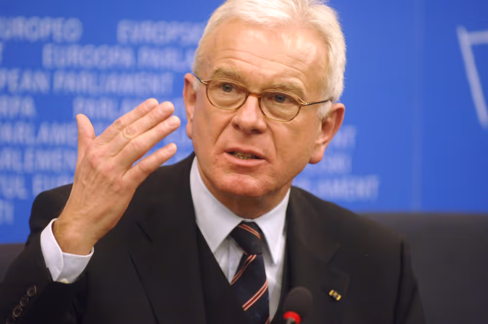 Hans-Gert POETTERING, EP President, holds a press conference in Strasbourg