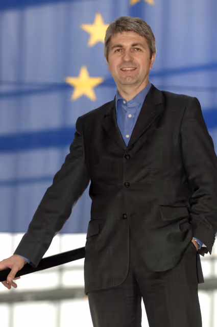 Снимка 3: MEP Ivo BELET in Strasbourg