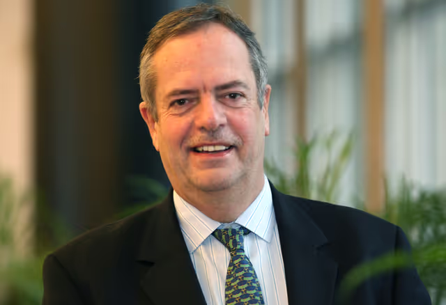 Fotografie 3: EP Secretary General Julian PRIESTLEY in Brussels