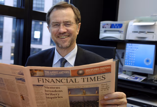Fotografia 12: MEP Alojz PETERLE in Strasbourg