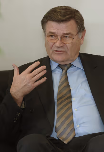 Zdjęcie 3: EP Secretary General Harald ROMER in Brussels