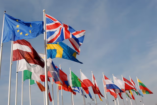 Photo 18: Flags of the EU member states.